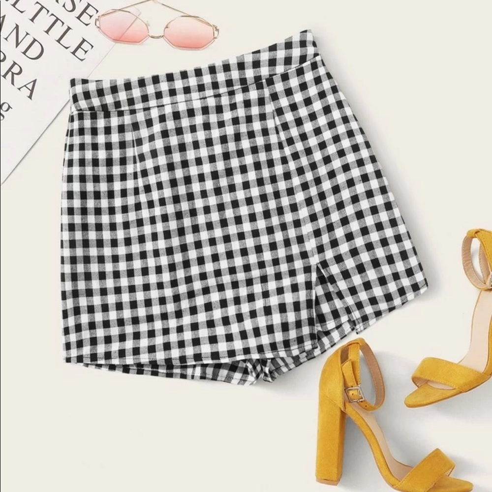 Black & white Skort